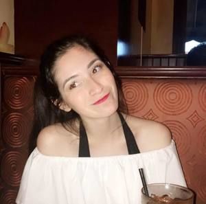 Meet your Posher, Britney